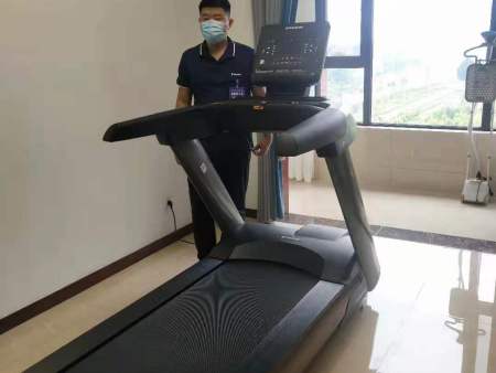 洛龙区关圣路---舒华T8919跑步机