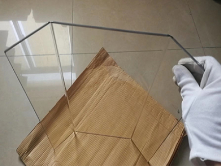 微晶玻璃出現熱脹冷縮的現象正常嗎？