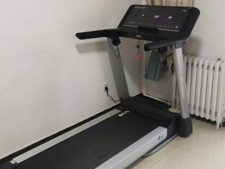 涧西区耐研院家属院---舒华新X5跑步机