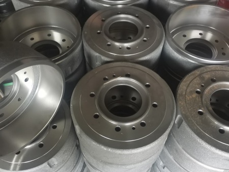 杭州叉车4.5t/5t/10t刹车鼓促销特惠，库存充足！杭州叉车配件