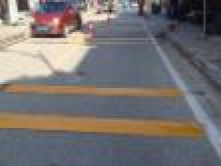 信阳露天停车场划线