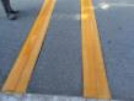 信阳公路划线多少钱一米