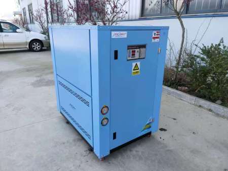 5P水冷水箱式冷水机d 5P水冷水箱式冷水机d