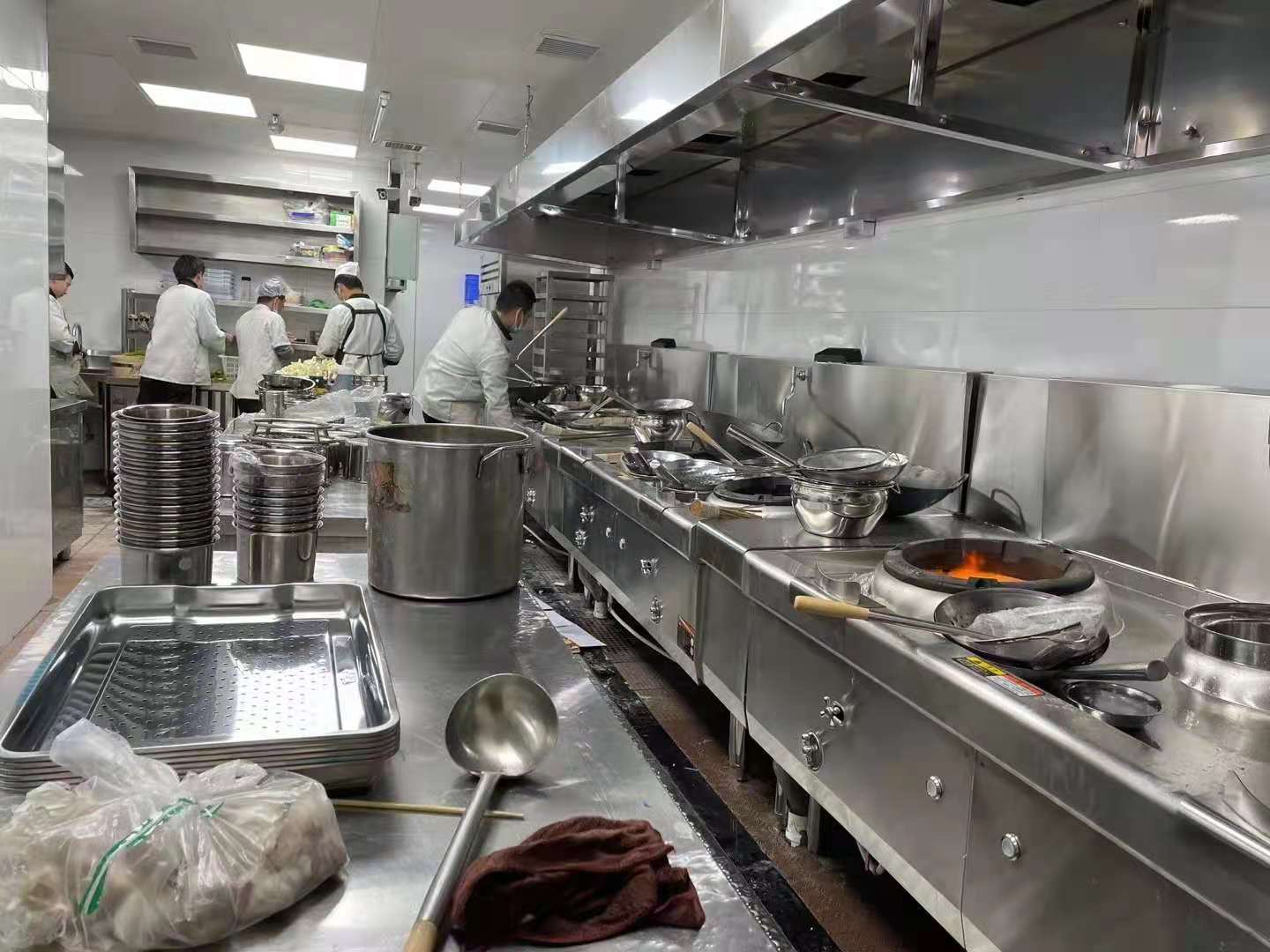 西安未央大型油煙機煙道清洗公司