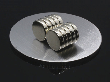 东莞汝铁硼磁铁厂家-高温磁铁在现代产业中具有不可替代的作用