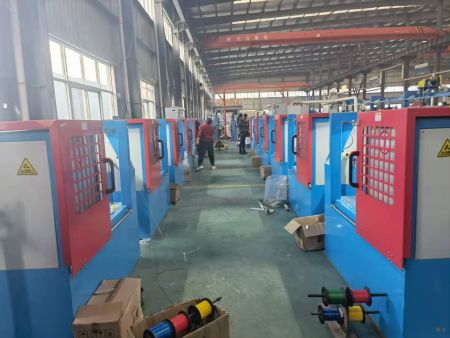 華中線纜有限公司生產車間