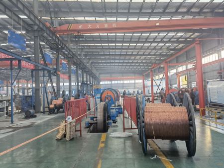 華中線纜有限公司生產車間1_副本