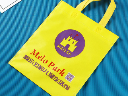 康鑫无纺布手提袋 儿童服装店机构袋子超市购物袋广告logo覆膜