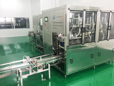 天津融商集团灌装线