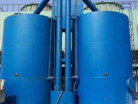 海城東四型鋼無閥過濾器