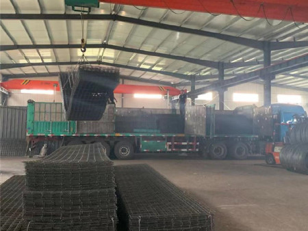 832ad7d4-ca7d-4bfa-8011-39648617e6b4_large