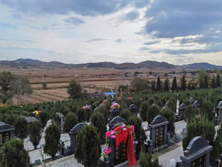 沈阳公墓：一段凝固的历史，一段传承的文化