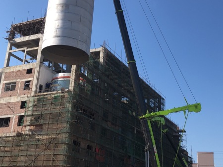 400T吊车百宏吊装1 400T吊车百宏吊装1