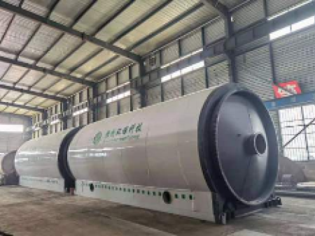 Treatment of sludge in sludge refining equipment