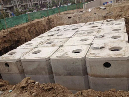 钢筋砼化粪池施工现场 -3