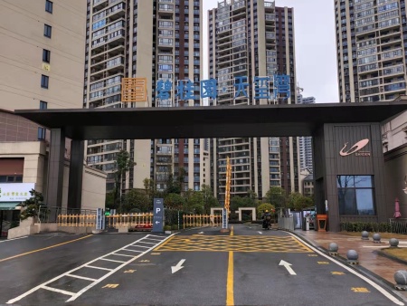 碧桂园大门