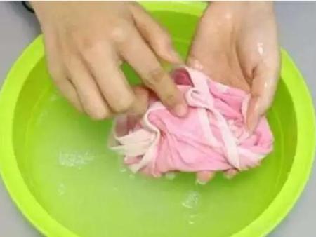 女神受内裤底部发涩发硬困扰知多少