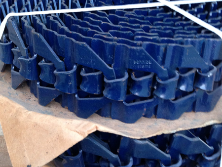 Chain Feeding System