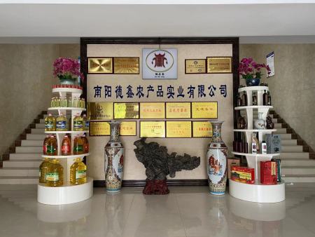 cb899229b124fc8413ee786e25839ef