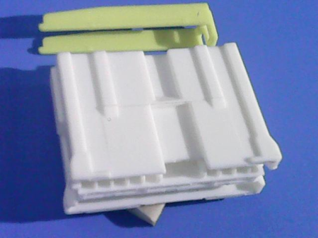 汽车接插件的性能要求