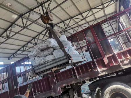 贵州6000平纹络装车