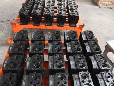 QPQ处理火车液压阀体