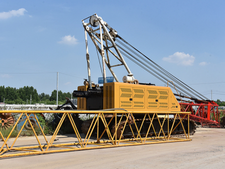 強(qiáng)夯機(jī) 強(qiáng)夯機(jī)