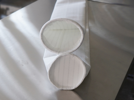 How high temperature can the dust removal bag withstand