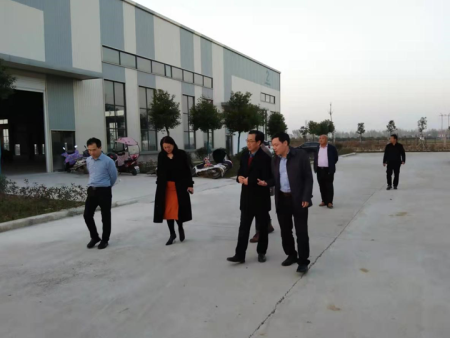 上海南阳商会常务副会长张金梅一行莅临南阳蓝海森源医药科技公司参观考察