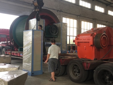 發(fā)貨現場(chǎng)