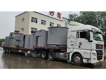 砂漿生產線設備冒雨前往客戶公司