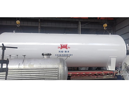 儲罐發(fā)貨現(xiàn)場