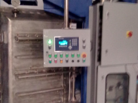 白炭黑定量包装