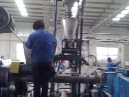 塑料定量给料系统