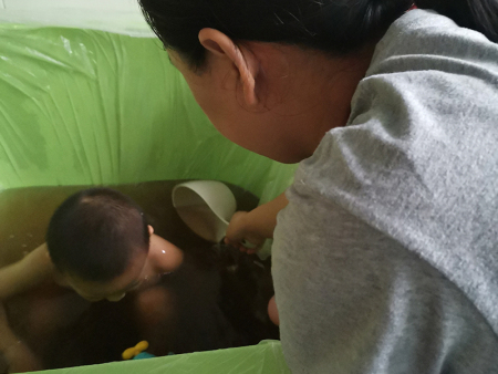 小儿推拿、泡浴