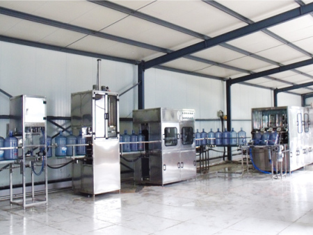 400桶小时大桶水灌装生产线