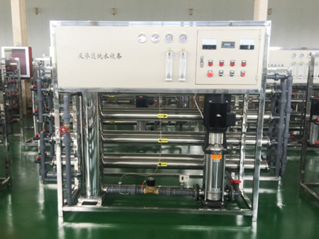 4吨单级小膜壳设备