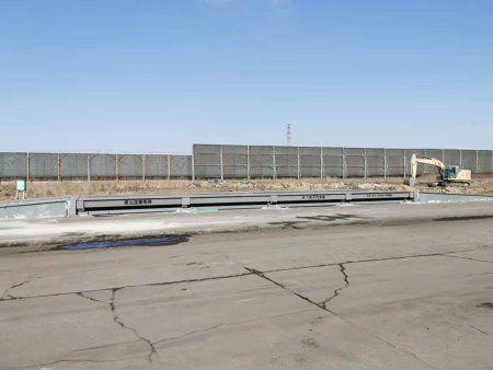 金屬框+金屬引坡3