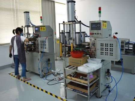 廠房生產(chǎn)設備