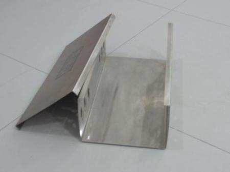 03370798f3c90a0b88ee501ac94e41c4