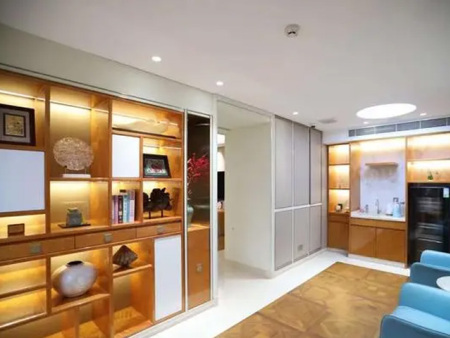 柚木定制书柜好不好？