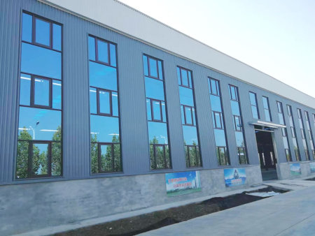 某制衣厂7500 m²钢结构厂房项目