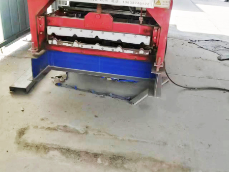 各种型号压瓦机