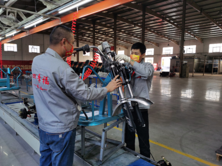 安装上联板、方向把组合