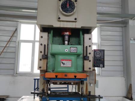 车间一角 (10) 车间一角 (10)