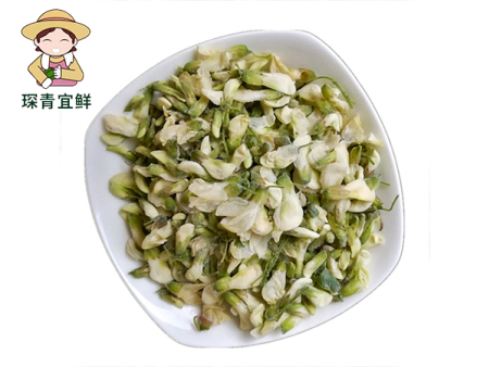 人间四月天，槐花始盛开，关于槐花的美食与美文，你知道多少？
