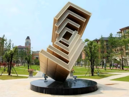 城市景观雕塑的特点