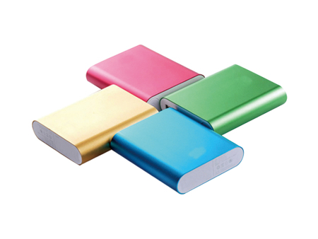 移動(dòng)電源 (1) 移動(dòng)電源 (1)