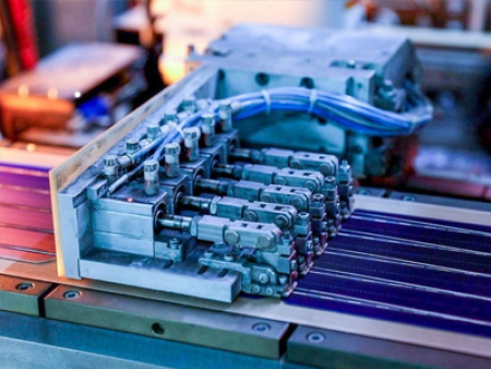 About the trademark die - cutting machine operation skills, trademark printing press manufacturers for you to answer