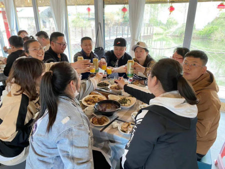 春日团建 春日团建